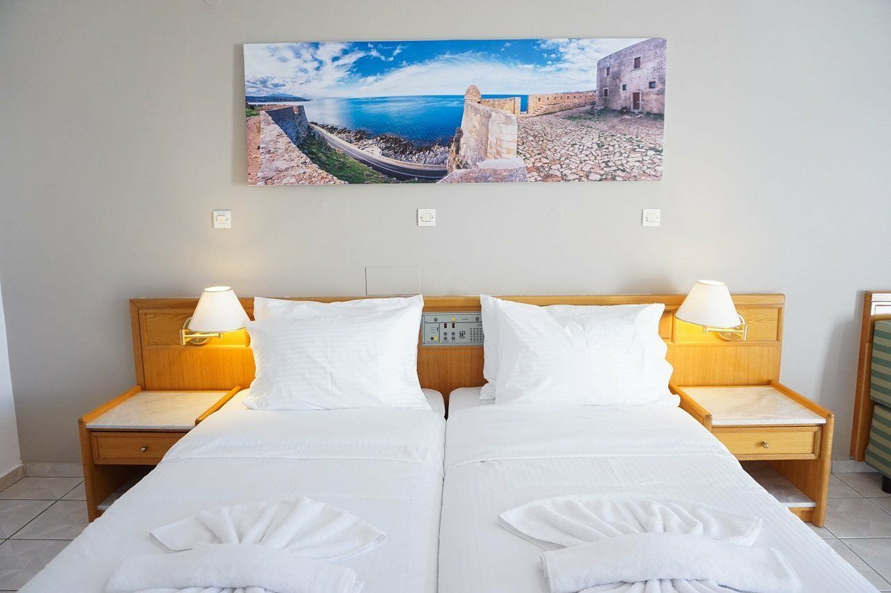 Dioni Hotel Adelianos Kampos Esterno foto